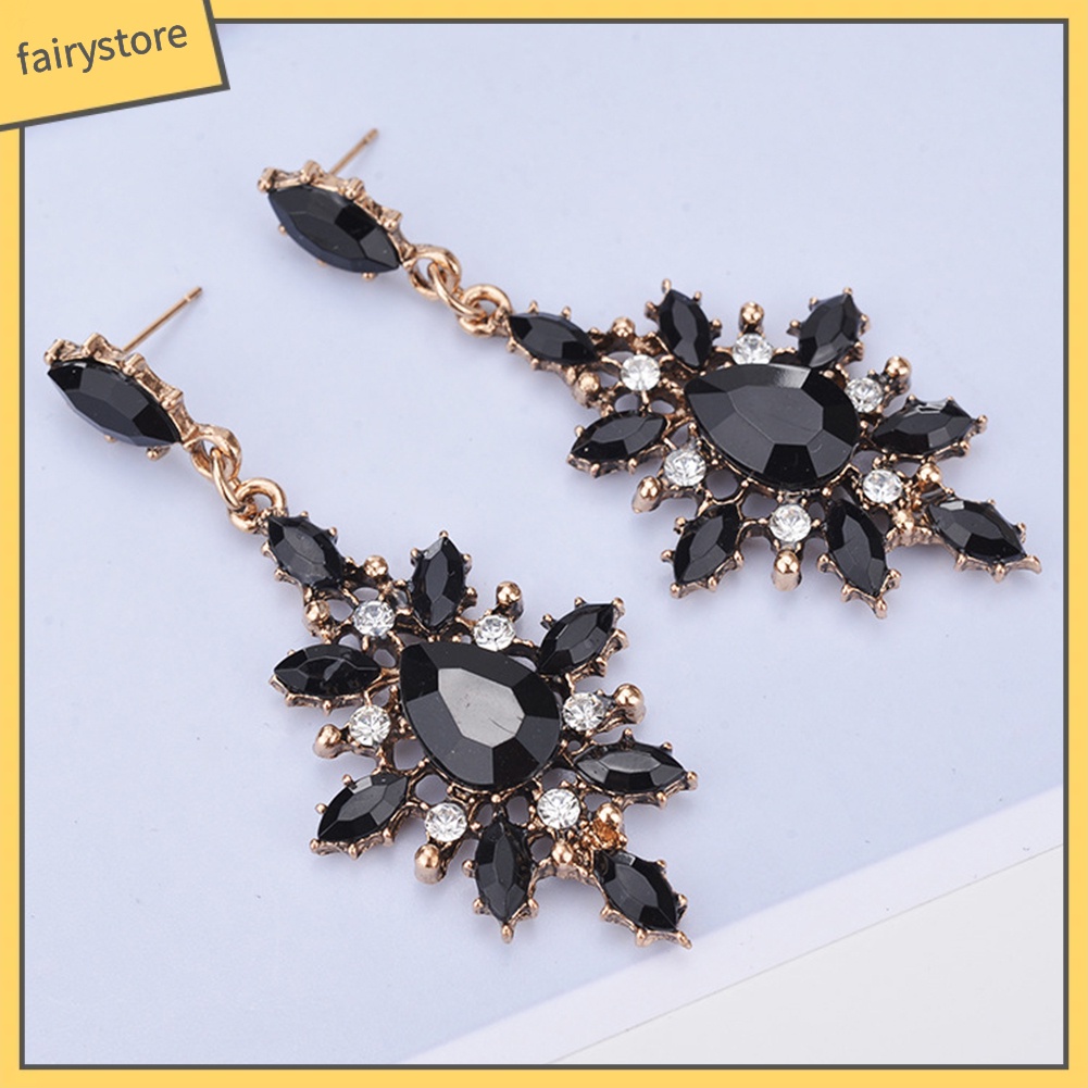 Bông Tai Hình Giọt Nước Đính Đá Lấp Lánh Dành Cho Nữ