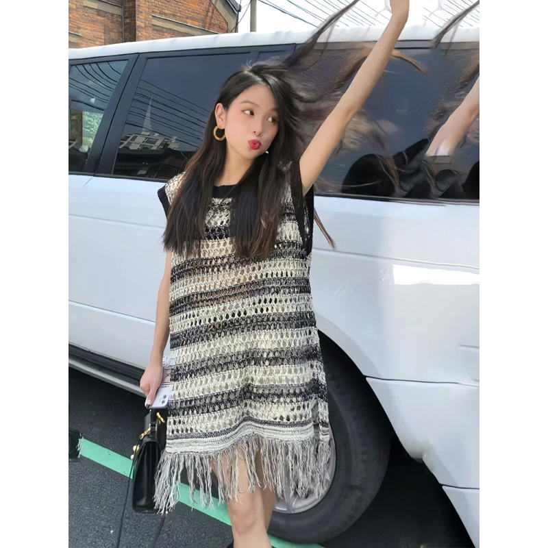 Áo Dệt Kim Sát Nách Kẻ Sọc Cá Tính Thời Trang Cho Nữ