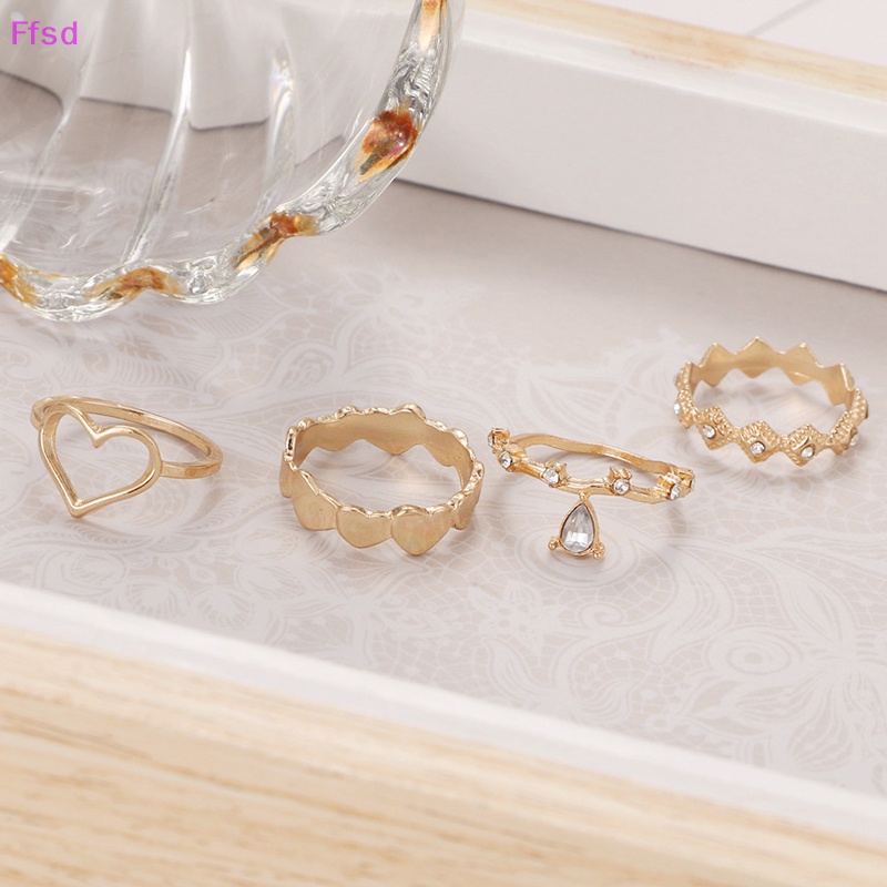 Bộ 4 Nhẫn Hình Trái Tim Đính Đá Thời Trang Hàn Quốc Cho Nữ