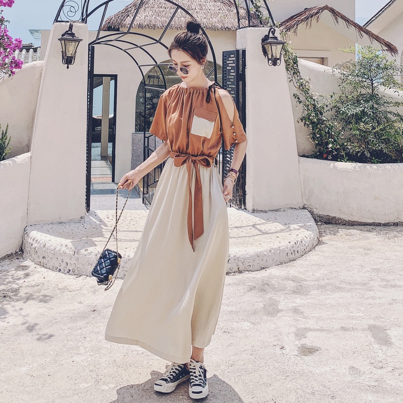 Đầm khoét vai cổ nhún thắt belt Xiny D203230