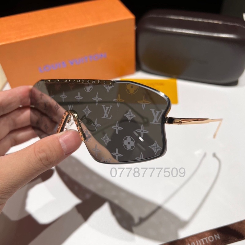 HOT Kính Hiệu L.V.2024 Lờ V Hot Unisex Cá Tính Siêu Ngầu 2024