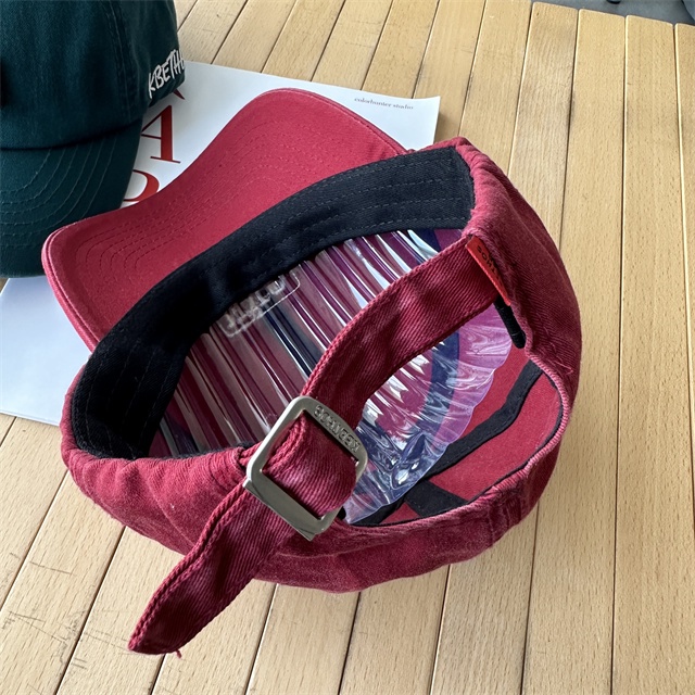 Mũ Lưỡi Trai Màu Đỏ Trơn In Chữ Thời Trang Mùa Hè