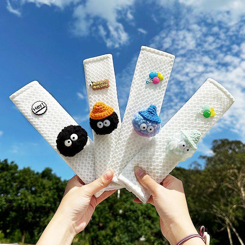 Car Safety Belt Shoulder Pad Cover Cute Small Coal Ball Net Red Creative Safety Belt Anti-Strangulation Car Interior Supplies Decoration Collection U8Dd