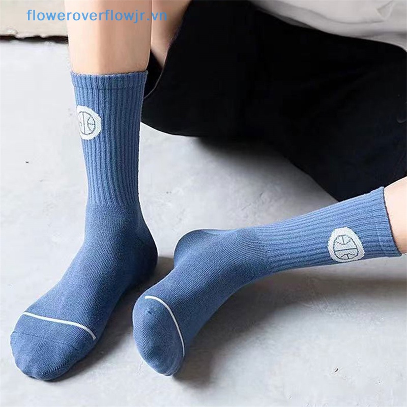 Đôi Vớ Thể Thao Thoáng Khí Chống Ẩm Tiện Dụng