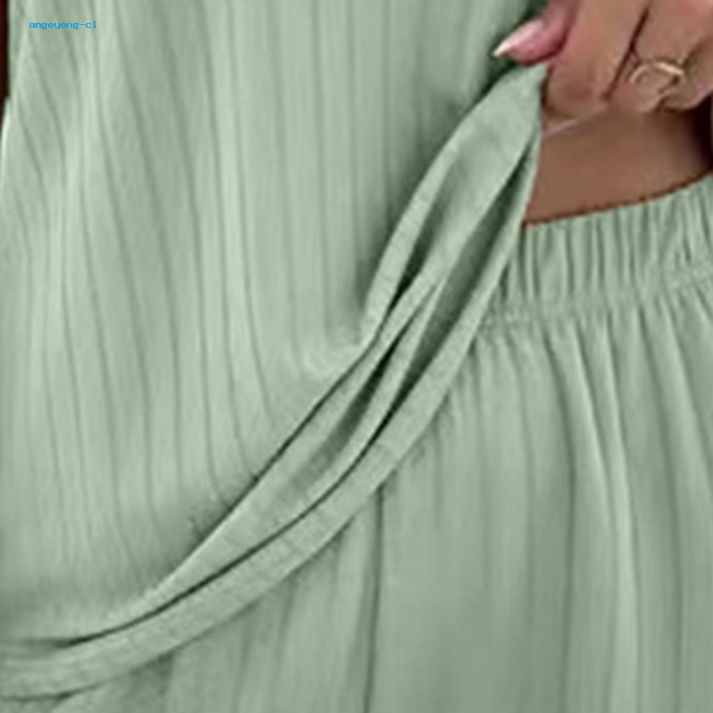 Bộ Đồ Ngủ 2 Món Áo Tay Ngắn Cổ Chữ V Phối Quần Short Lưng Thun Dáng Rộng Thời Trang Cho Bạn Gái