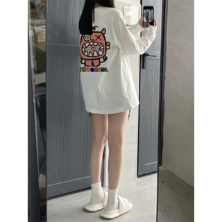 Áo Thun Nữ Tay Dài Cổ Tròn Form Rộng Chất Liệu 100% Cotton Mẫu Mới 2023