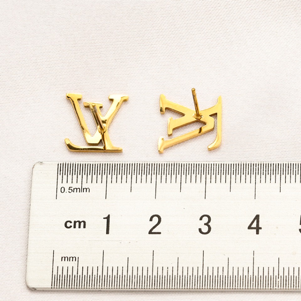 Thời Trang Bông Tai lv Bằng Thép Titan In Chữ louis vuitton Cá Tính Cho Nữ