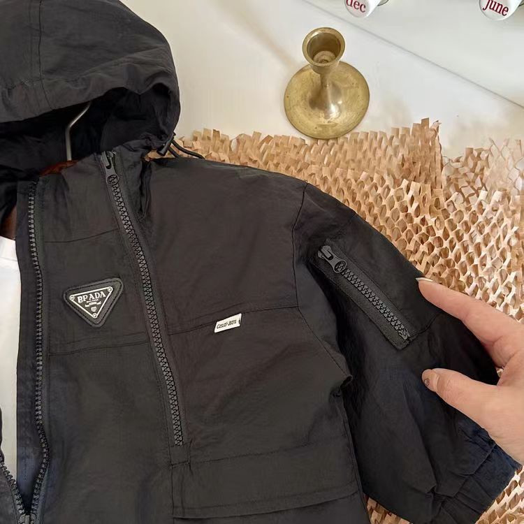 Hàng Mới Về Áo Khoác Có Mũ Trùm Màu Trơn Phối Khóa Kéo Phong Cách Hàn Quốc Thời Trang Xuân Thu Cho Bé Trai Và Gái