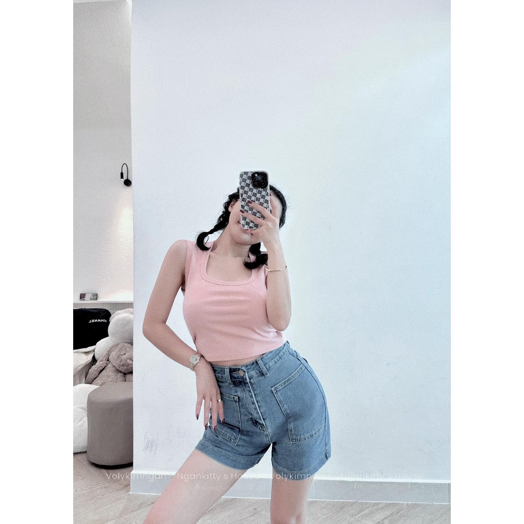 Áo trơn cổ vuông