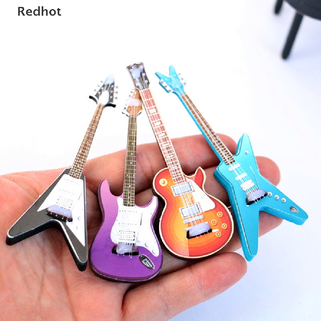 1 Mô Hình Đàn Ghita Cho Nhà Búp Bê