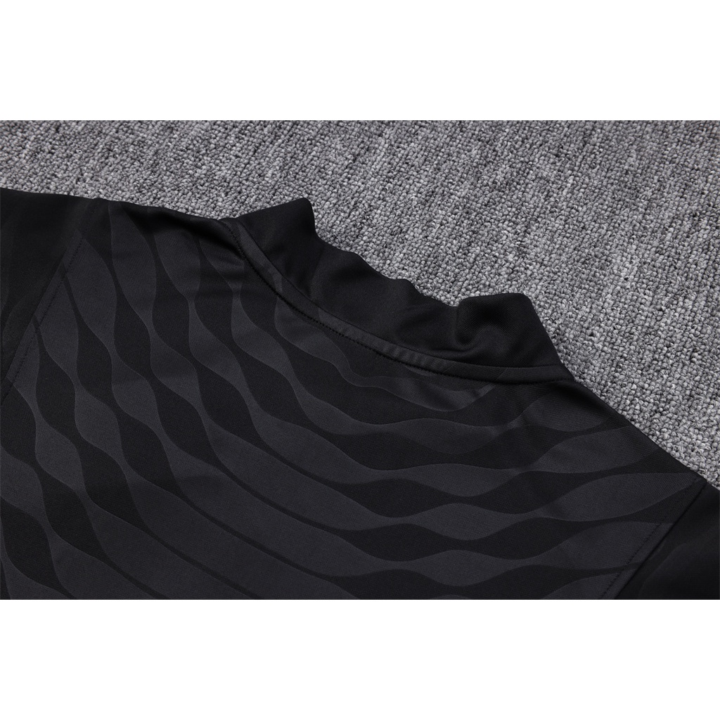 Áo Thun Đá Banh Tay Dài Đội Tuyển Barcelona 2023-2024