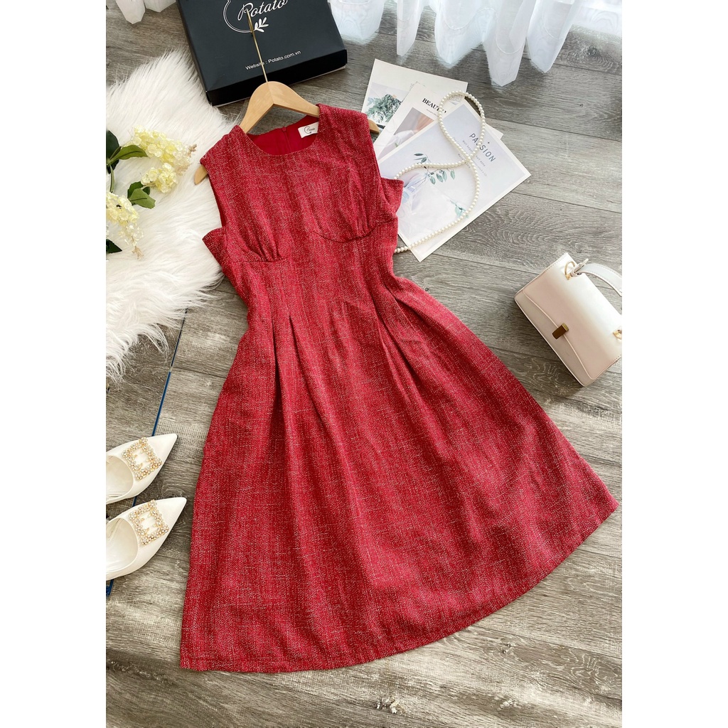Váy cổ tròn không tay nhún ngực