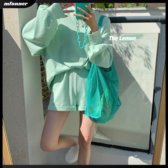 Set Đồ 2 Món Gồm Áo Cổ Tròn Dài Tay Màu Sắc Đơn Giản Kèm Quần Ngắn Cho Nữ