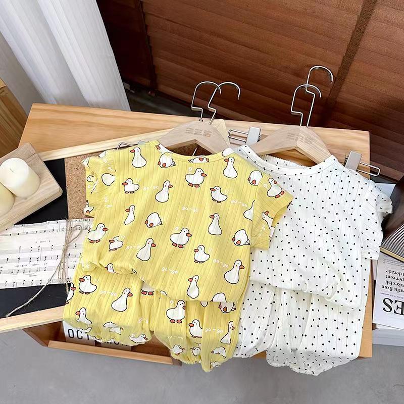 80-140cm Mùa Hè Phong Cách Mới Bé Gái Mặc Bên Ngoài Bộ Đồ Ngắn Tay Cho Bé Mùa Hè Bộ Đồ Hai Mảnh Phiên Bản Hàn Quốc Bộ Đồ Ngủ Tây Mềm Mại Thoáng Khí