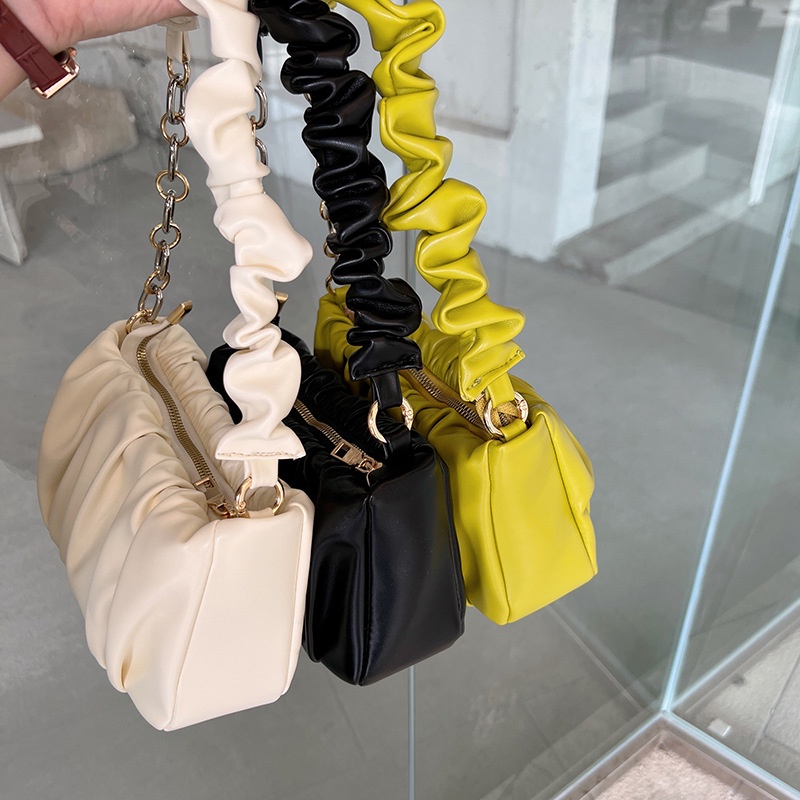 Ielgy Túi Xách Bằng Da Mềm Thiết Kế Hình Đám Mây Xếp Nếp Phối Dây Xích Dễ Phối Đồ Cho Nữ