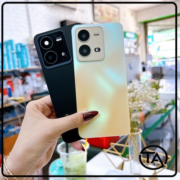 Nắp lưng Vivo V25 5G / V25e ( có kính camera ) đóng gói kỹ, hàng như hình