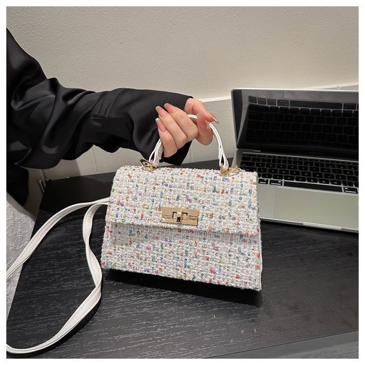 Túi Đeo Chéo Hình Vuông Cỡ Nhỏ Thời Trang Cao Cấp Cho Nữ