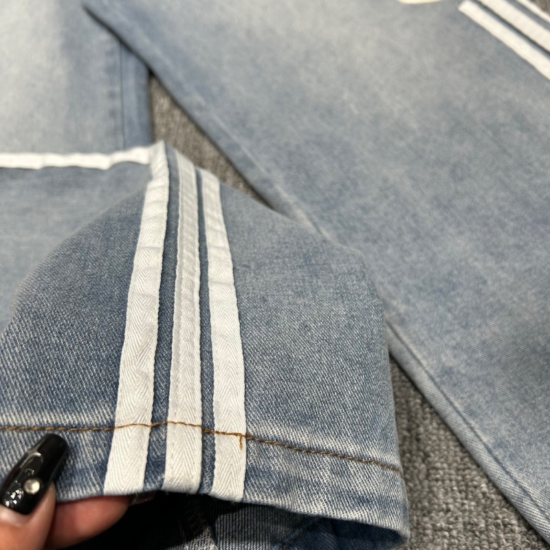 ❤️❤️ ❤️❤️ Quần Jeans Nữ Thêu Hoa Thời Trang