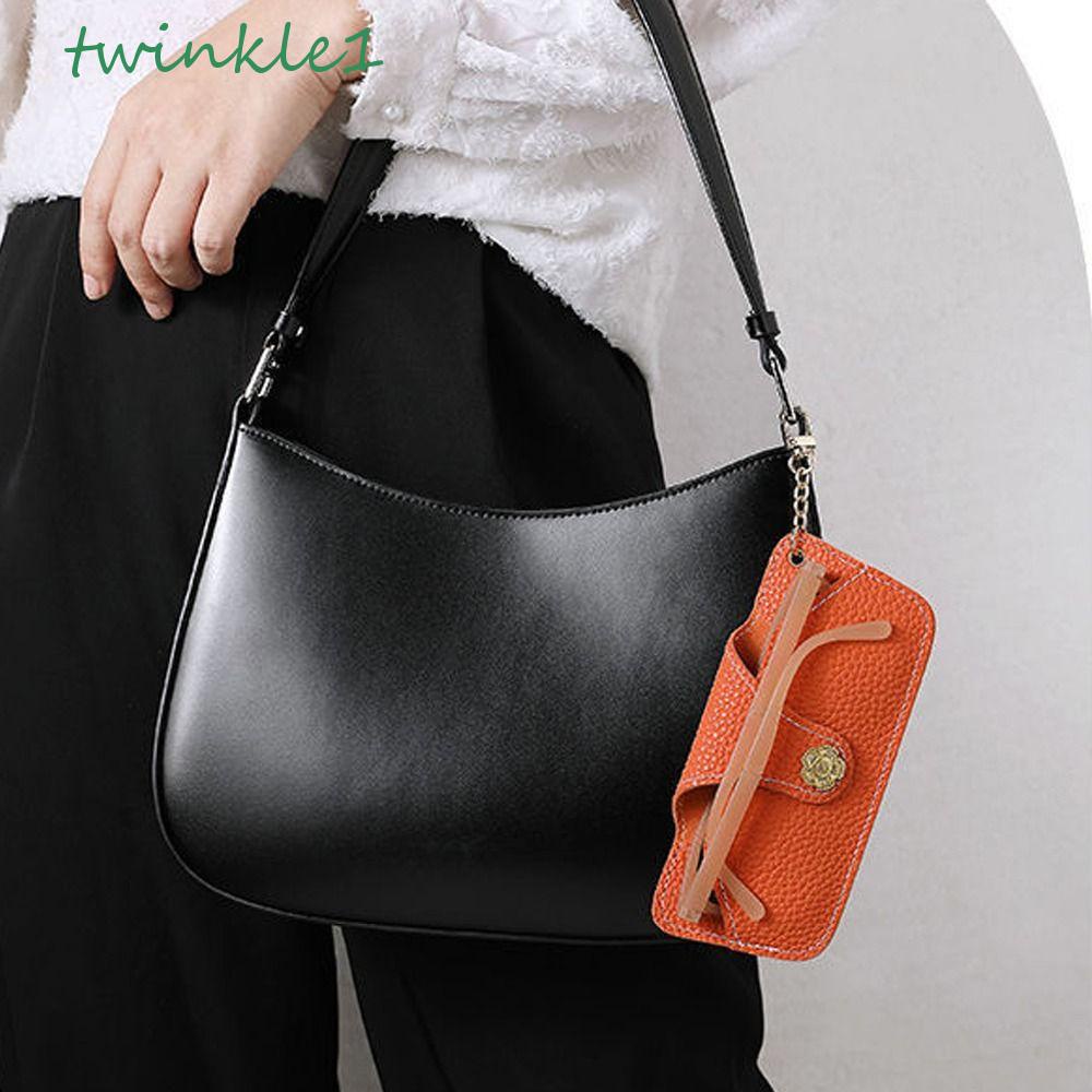 Hộp Bảo Vệ Mắt Kính Chống Thấm Nước Kèm Móc Khóa Hình Hoa Trà Lấp Lánh Sang Trọng