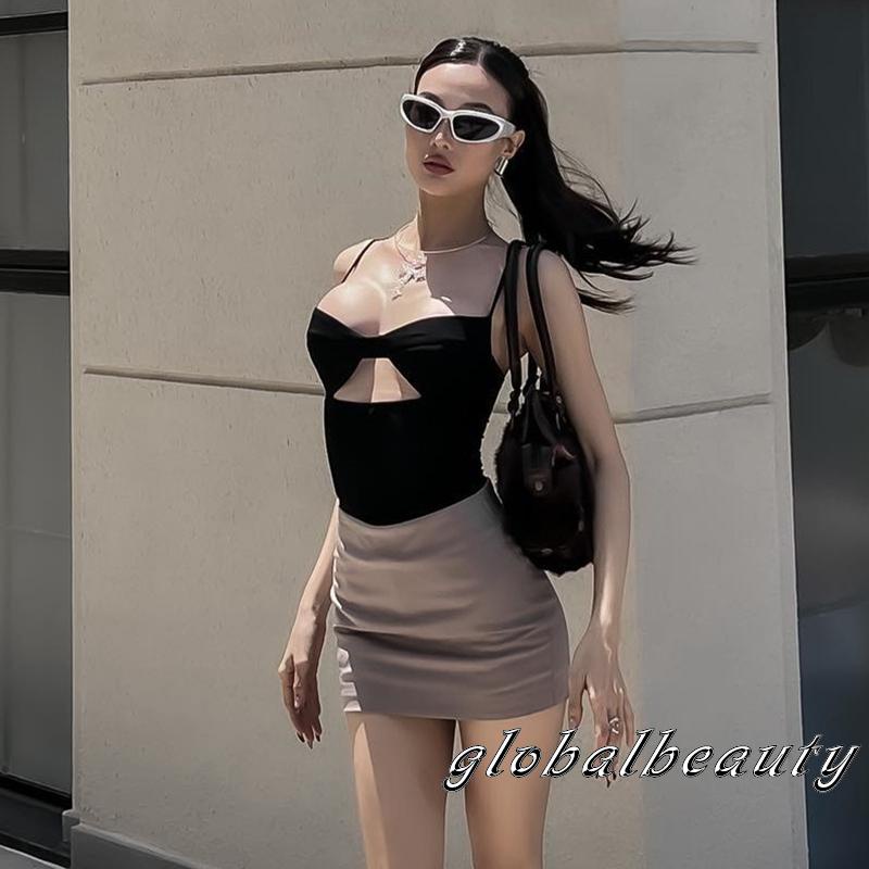 Bộ Áo Liền Quần Hai Dây Màu Trơn Khoét Lỗ Trước Gợi Cảm Cho Nữ