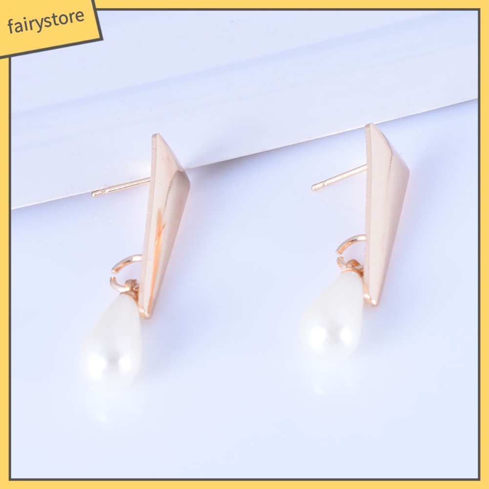 Set 2 Cặp Bông Tai Tam Giác Đính Ngọc Trai Giả Phong Cách Hàn Quốc