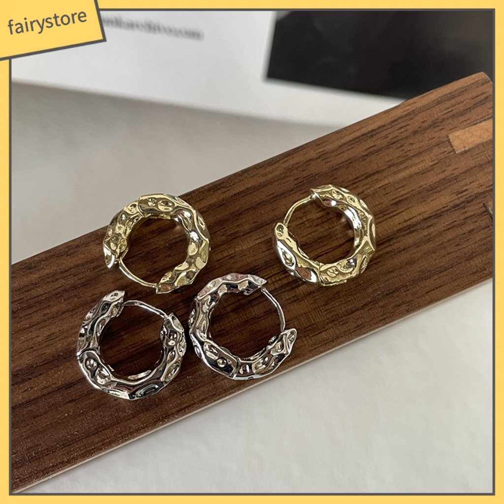 1 Đôi Bông Tai Hình Tròn Bằng Kim Loại Phong Cách Vintage Dành Cho Nữ