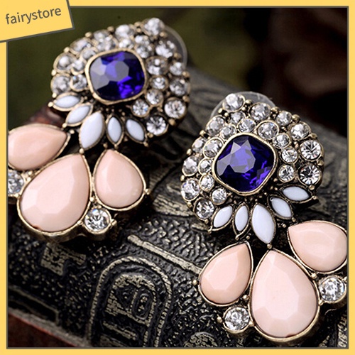 Khuyên Tai Đính Đá Hình Giọt Nước Phong Cách Vintage