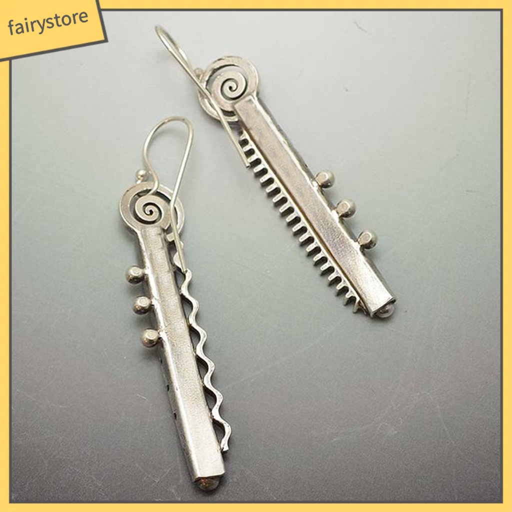 1 Đôi Bông Tai Hình Chiếc Răng Và Lược Thời Trang Dành Cho Nữ