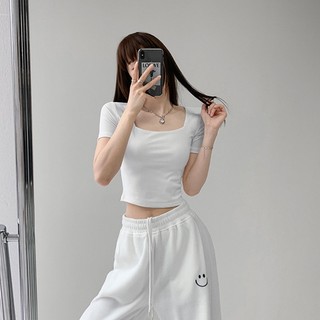 Áo thun Crop Top trơn cổ vuông đơn giản phong cách basic cho nữ