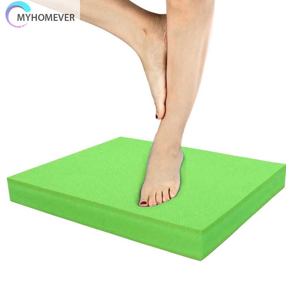 Thảm Tập Yoga Mềm Mại Chống Trượt Tiện Dụng