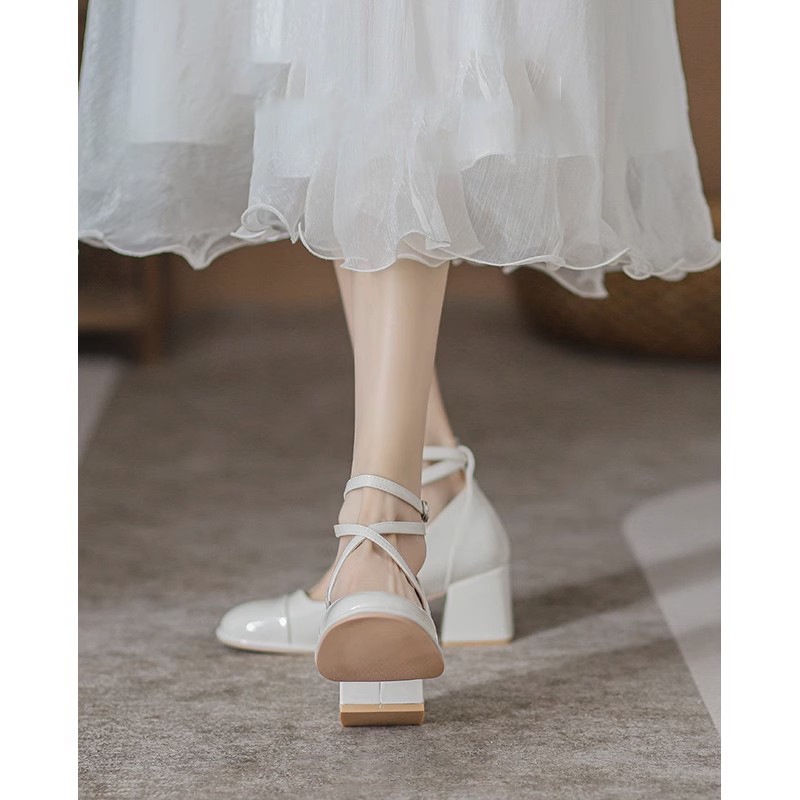 Duoya Tóc Thẳng ~ [Hàng Có Sẵn] Giày Sandal Bít Mũi Rỗng Phong Cách Cộng Hòa Mùa Hè Thiết Kế Rỗng Thời Trang Cho Nữ