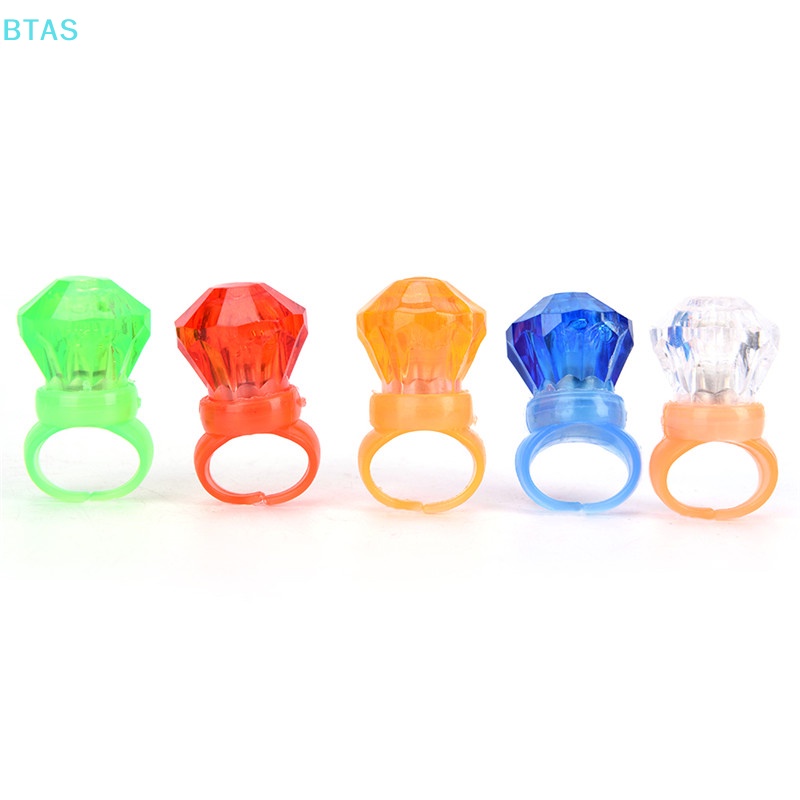 Bộ 5 Nhẫn Đèn LED Phát Sáng Trong Bóng Tối Cho Bé