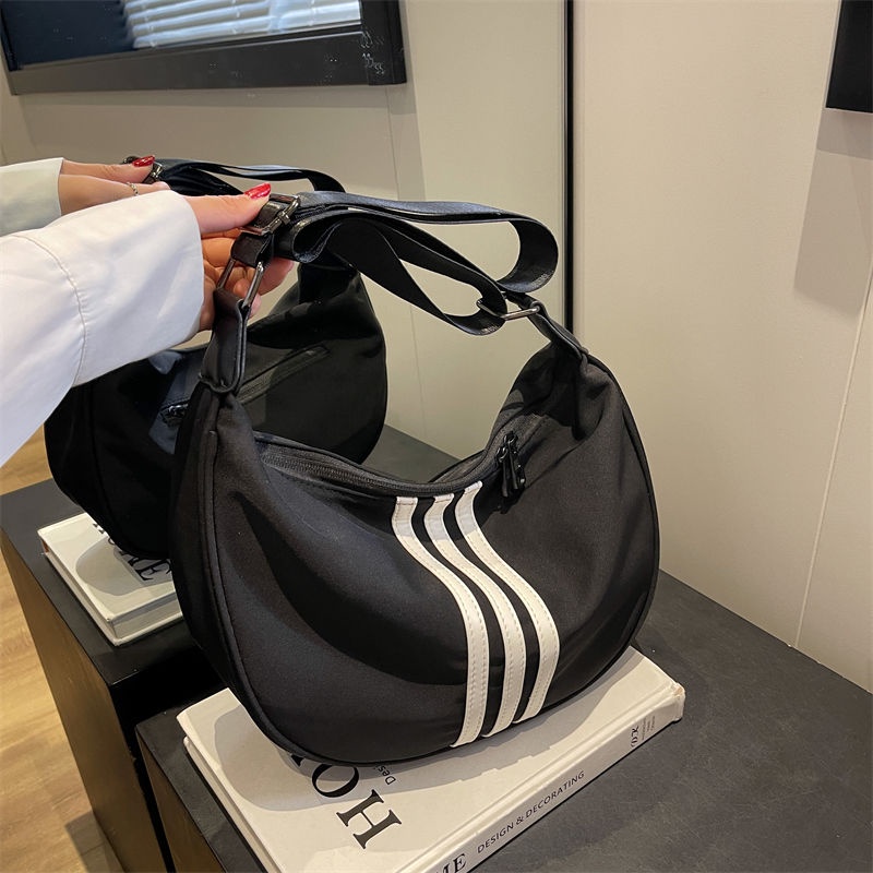 Túi Xách Vải Oxford Chống Nước Sức Chứa Lớn Mẫu Mới Năm 2023