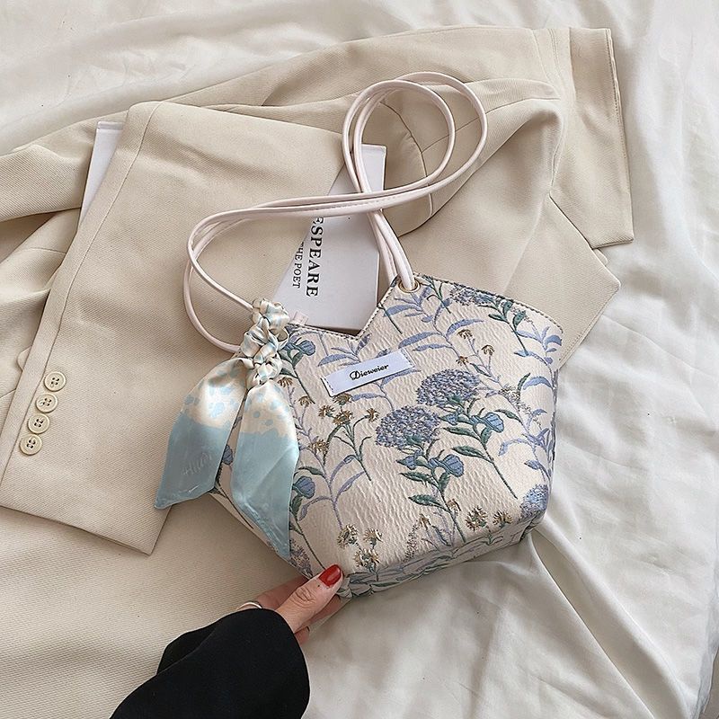 Túi tote Đeo Chéo Thời Trang Năm 2023 Cho Nữ