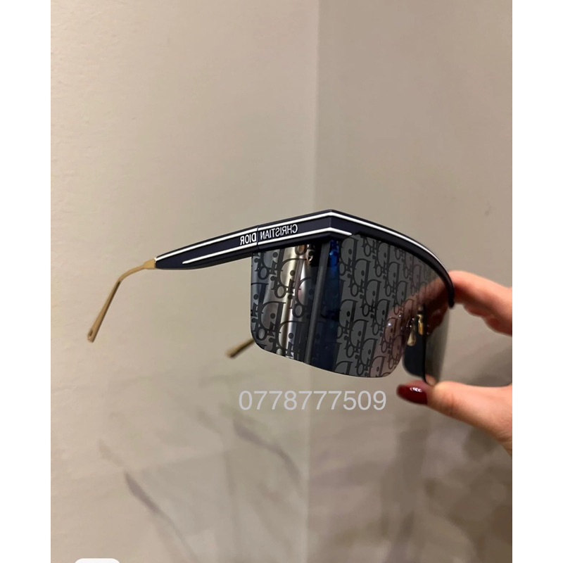 Kính Hiệu Vuông DR Tráng Gương Chữ Hot Girl 2024 KINHGIASI