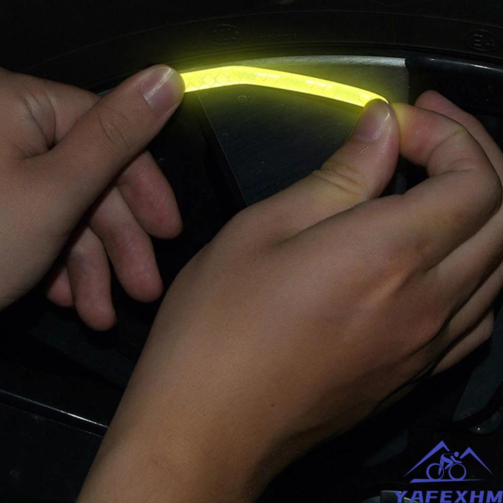 Bộ 20 Miếng Dán Phản Quang 90 * 7mm Trang Trí Viền Bánh Xe