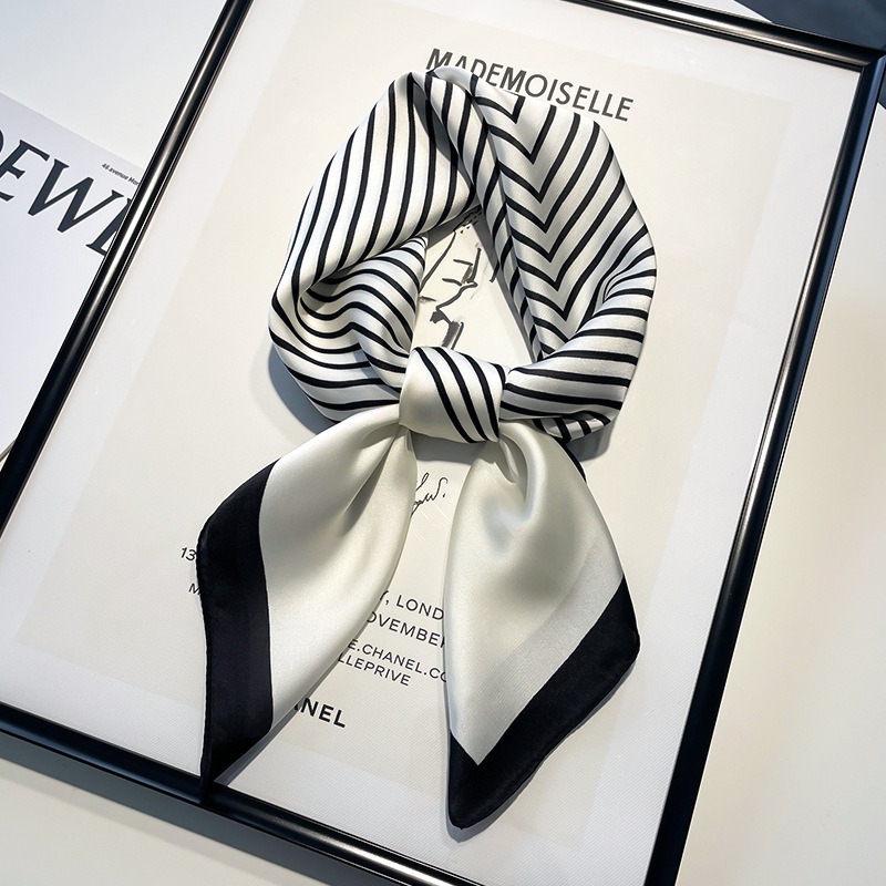 Khăn Choàng Cổ Vuông 70cm Chất Liệu Lụa Satin In Họa Tiết Kẻ Sọc Đơn Giản Thời Trang Cho Nữ