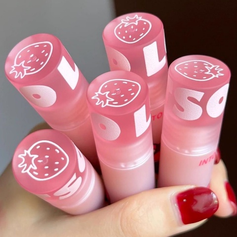 Son Môi Chất Lì Mềm Mượt Như Nhung Thiết Kế Vỏ Hình Gấu Dâu Tây Xinh Xắn