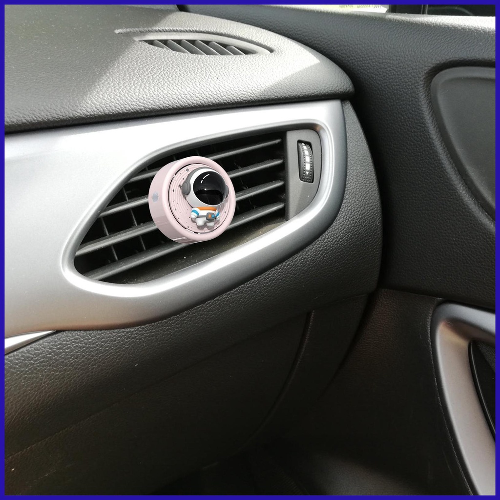 Máy Khuếch Tán Không Khí Xe Hơi Hình Phi Hành Gia Hoạt Hình Đáng Yêu