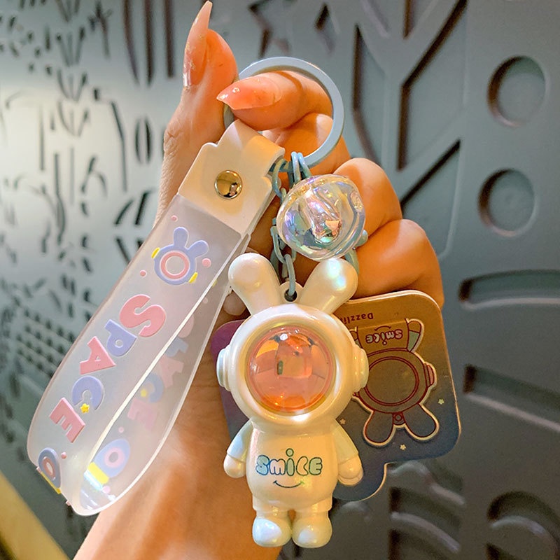 Móc khóa Thỏ phi hành gia Smile có đèn chiều hoàng hôn - Dùng móc chìa khoá xe máy, xe đạp, ô tô và phụ kiện Selfie YR