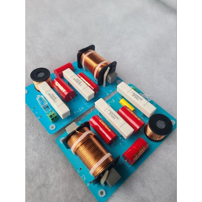 Mạch phân tần f2a công suất lớn dùng cho bass 20,25,30,40,coil 76,giá trên là 1 mạch