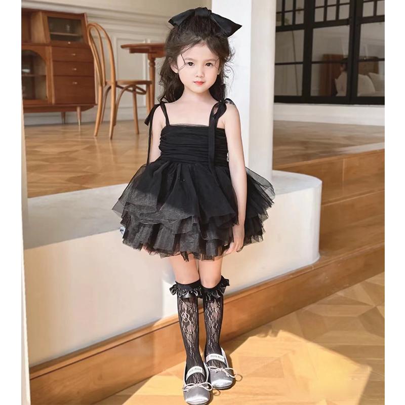 Váy công chúa xếp tầng cho bé gái