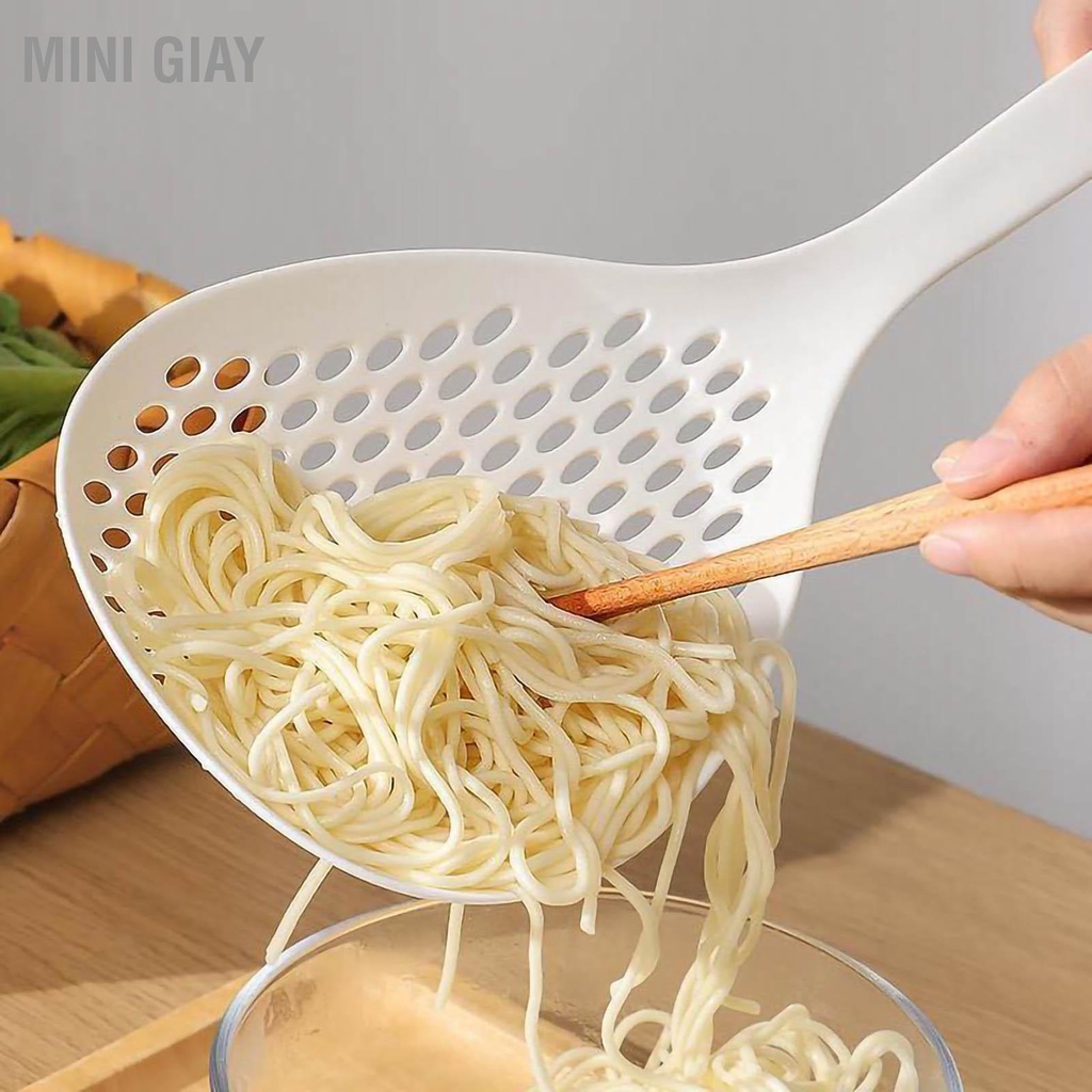 Muỗng vớt thức ăn ráo dầu chống trượt tay cầm dài chịu nhiệt độ cao cho nhà bếp gia đình