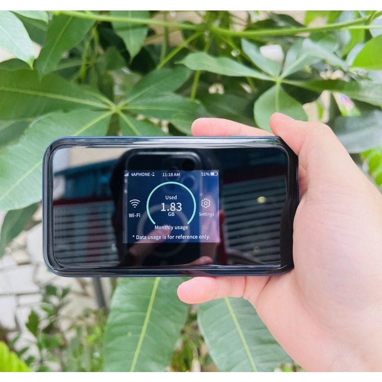 Bộ phát Wifi 5G ZTE MU5002 Wifi 6, tốc độ cao 3.8Gpbs, băng tần kép NSA/SA , Pin 4500mah