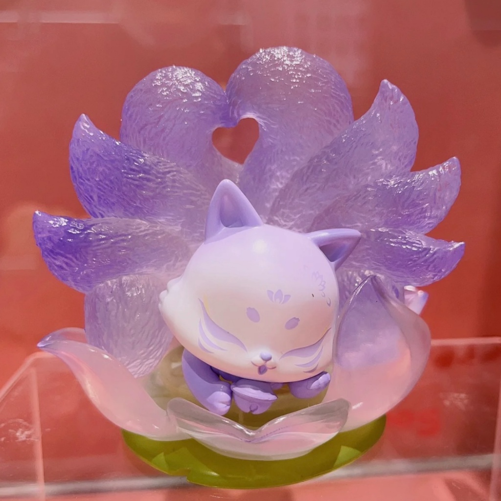 Đồ trang trí Búp Bê Cáo Chín Cáo Hoa Sen Có Thẻ Treo Trang Trí