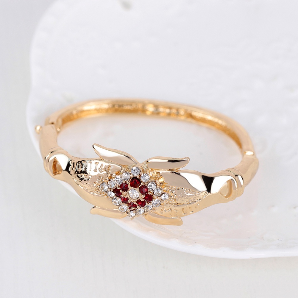 Bộ Trang Sức Đính Đá Hình Hoa Sang Trọng Thời Trang