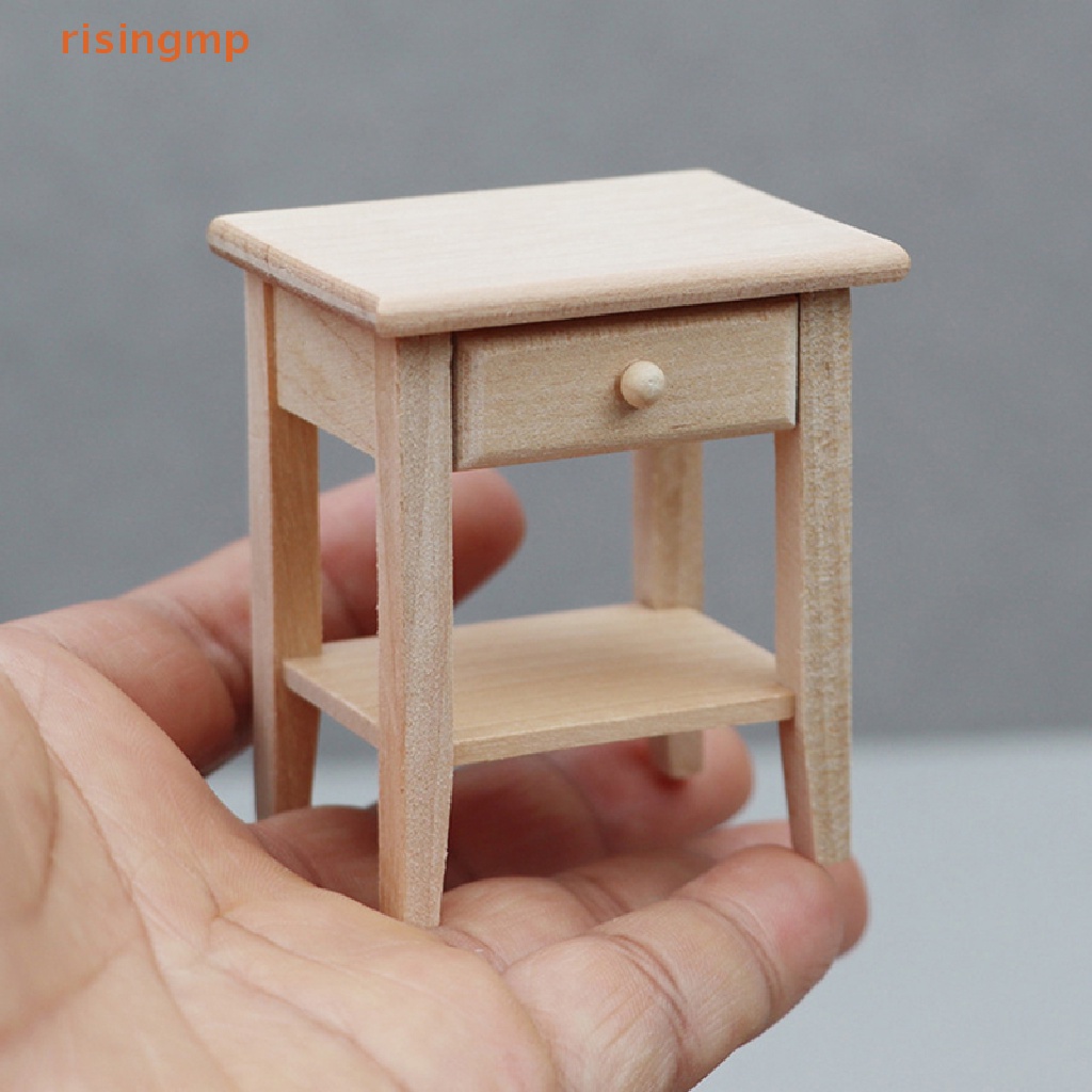 Mô Hình Phòng Khách Mini Tỉ Lệ 1 / 12 Dùng Trang Trí Nhà Búp Bê edge