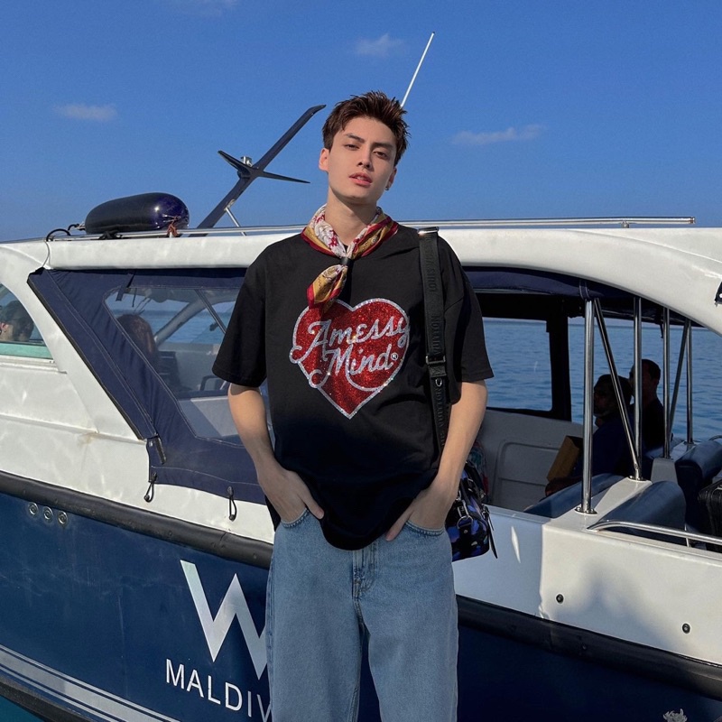 Áo thun Real Love Crystal AMM