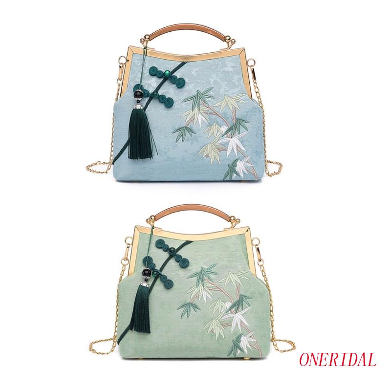 Ví Cầm Tay Thêu Hoa Phối Tua Rua Thời Trang Dự Tiệc Cho Nữ