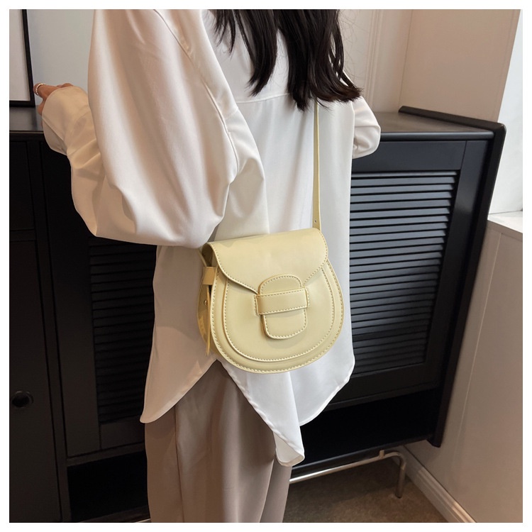 Túi Đeo Chéo Nắp Gập Đơn Giản Thời Trang Hè Hàn Quốc 2023